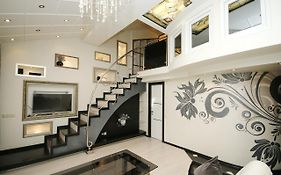 Penthouse On Strada Ismail 58/1